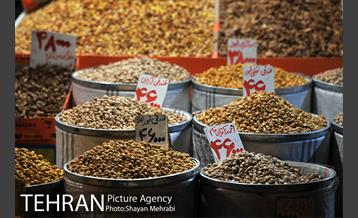 آجیل فروشی های بازار تهران 21