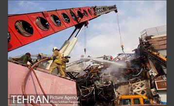 دومین روز عملیات امداد و نجات حادثه پلاسکو-1 6