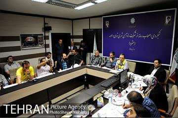 شبگردی اصحاب رسانه در خط 7 مترو تهران 49
