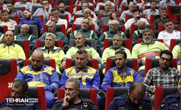 همایش تجلیل از کارگران شهرداری منطقه ۵ 34