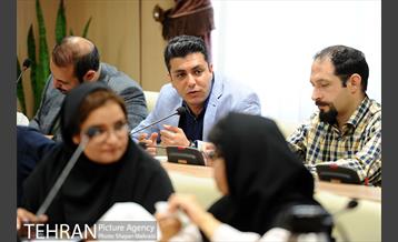 نشست هم اندیشی رئیس مرکز ارتباطات شهرداری تهران با اصحاب رسانه 28
