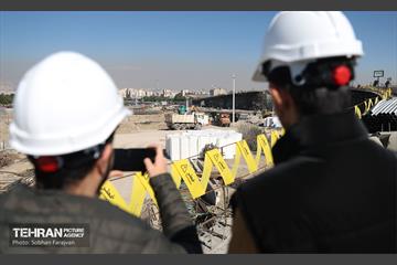 بازدید دانشجویان از پروژه میدان فتح 15