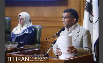 جلسه شورای شهر با حضور شهردار تهران 28