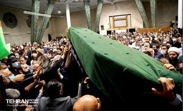 مراسم تشییع پیکر آیت‌الله فاطمی‌نیا 4