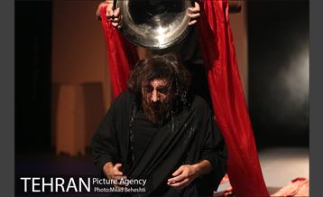 نمایش هملت؛ تهران 2017 8