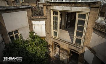 تاریخ رها شده؛ خانه پدری جلال آل احمد 30