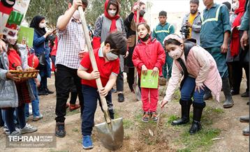 آیین محله تکانی در شهرک بیمه 21