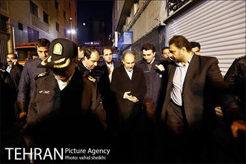 بازدید سرزده  شهردار تهران از محل آتش‌سوزی ساختمان برق حرارتی وزارت نیرو 9