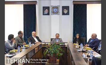 بازدید اعضا شورای شهر تهران از آسایشگاه خیریه کهریزک 40