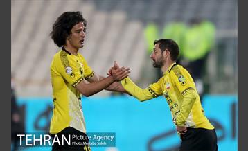 دیدار تیم های فوتبال پرسپولیس و سپاهان 14
