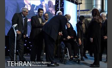 ضیافت افطار جمعی از معلول جسمی و حرکتی با شهردار تهران 13