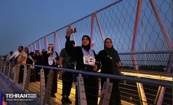 اهتزاز بزرگترین پرچم فلسطین جهان در تهران 5
