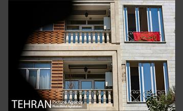 هرخانه، یک حسینیه، یک پرچم 12