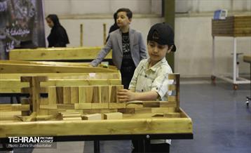 آیین افتتاحیه جشنواره نور و بازی‌های چوبی  34