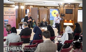 همایش صلح و مدیریت شهری 5