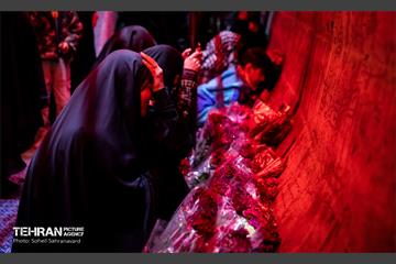میعادگاه عزاداران رهبر شهید در خیابان کشور دوست