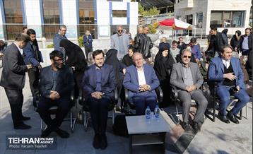 افتتاحیه کلبه کتاب در منطقه ۵ 17