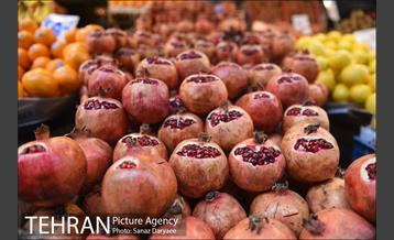 خرید شب یلدا در بازار امام حسین 26