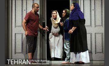 نمایش حریق 25