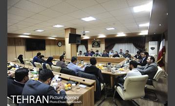 نشست صمیمانه عارف نیا با مسئولین پایگاه های خبری و فعالان فضای مجازی 6