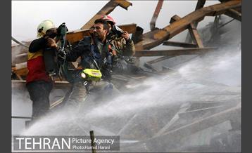 امداد رسانی در حادثه پلاسکو 15