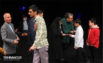 رونمایی از طرح هشتمین نویسندگان دهه هشتاددی و نودی 29