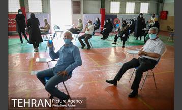 آغاز به کار اولین مرکز تجمیعی واکسیناسیون کرونا در غرب تهران 3