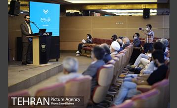 مراسم رونمایی از مصحف به قلم واضح 8