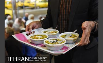 مراسم افطاری ساده در پایانه های تاکسیرانی شهر تهران 12