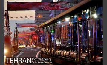 96-11-21 آذین بندی خیابان ها به مناسبت 22 بهمن 22