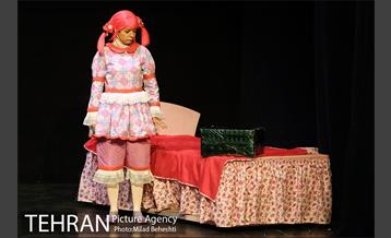 نمایش شب اسرارآمیز‎ 20