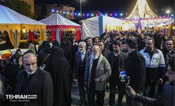 ویژه برنامه «مهمونی شهر» در باغ‌راه حضرت زهرا(س) - ۵ 15