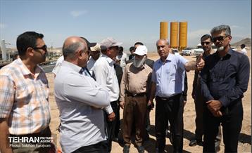 بازدید رئیس شورای شهر از پروژه بزرگراه شهید شوشتری 27
