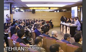 نشست کمیته شهرهای هوشمند در چهارمین جایزه جهانی خشت طلایی 14