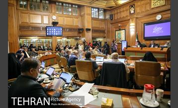 ارائه برنامه غلامرضا انصاری کاندید پست شهردار 2