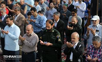 اقامه نماز عید فطر در حرم حضرت عبدالعظیم حسنی(ع) 22