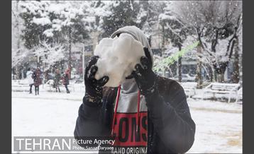 بارش برف در میدان نبوت (هفت حوض) 5