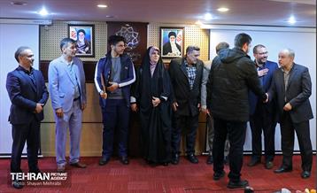 آیین تقدیر از فرزندان نودانشجوی همکاران شرکت خودرو سرویس شهر 27