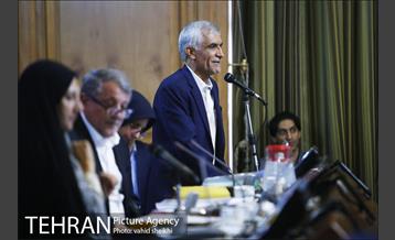 ارائه لایحه برنامه سوم توسعه شهر تهران توسط شهردار به شورای شهر  13