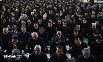 اقامه نماز ظهر عاشورا 14