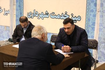 میز خدمت شهرداری تهران در نماز جمعه 5