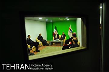 نشست شهردار تهران با رهبران ادیان توحیدی و جمعی از چهره های برجسته اقلیت دینی‎ 5