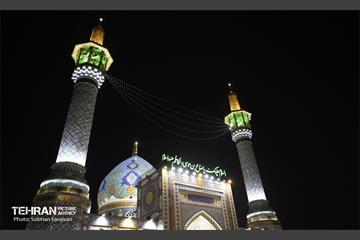 شب لیله‌الرغائب در آستان مقدس امامزاده صالح(ع) 1