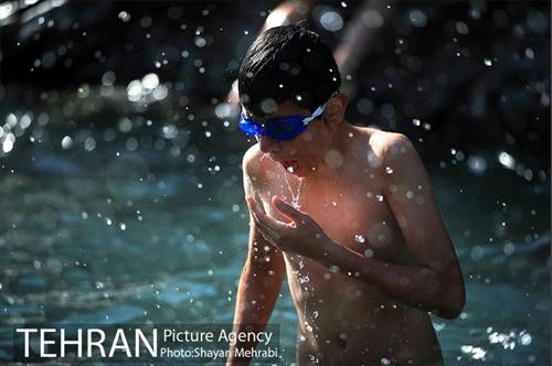 تابستان گرم  در چشمه علی 36