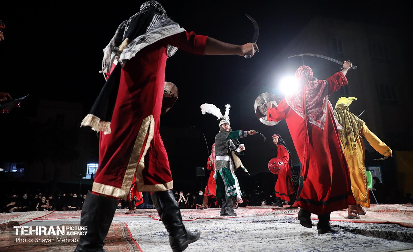 مراسم تعزیه خوانی شب عاشورا 14