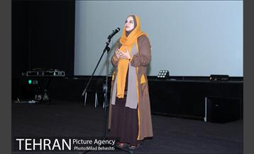 اکران خصوصی فیلم ایستاده در غبار‎ 8