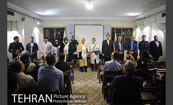 نمایشگاه هنری "فردا در آیینه" 28