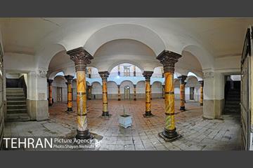 عمارت کلاه فرنگی 2