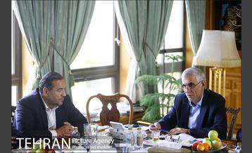 نشست فراکسیون مدیریت شهری مجلس با شهردار تهران 6