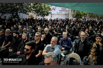 آیین عزاداری عاشورا و خیمه‌سوزان در منطقه 13 9